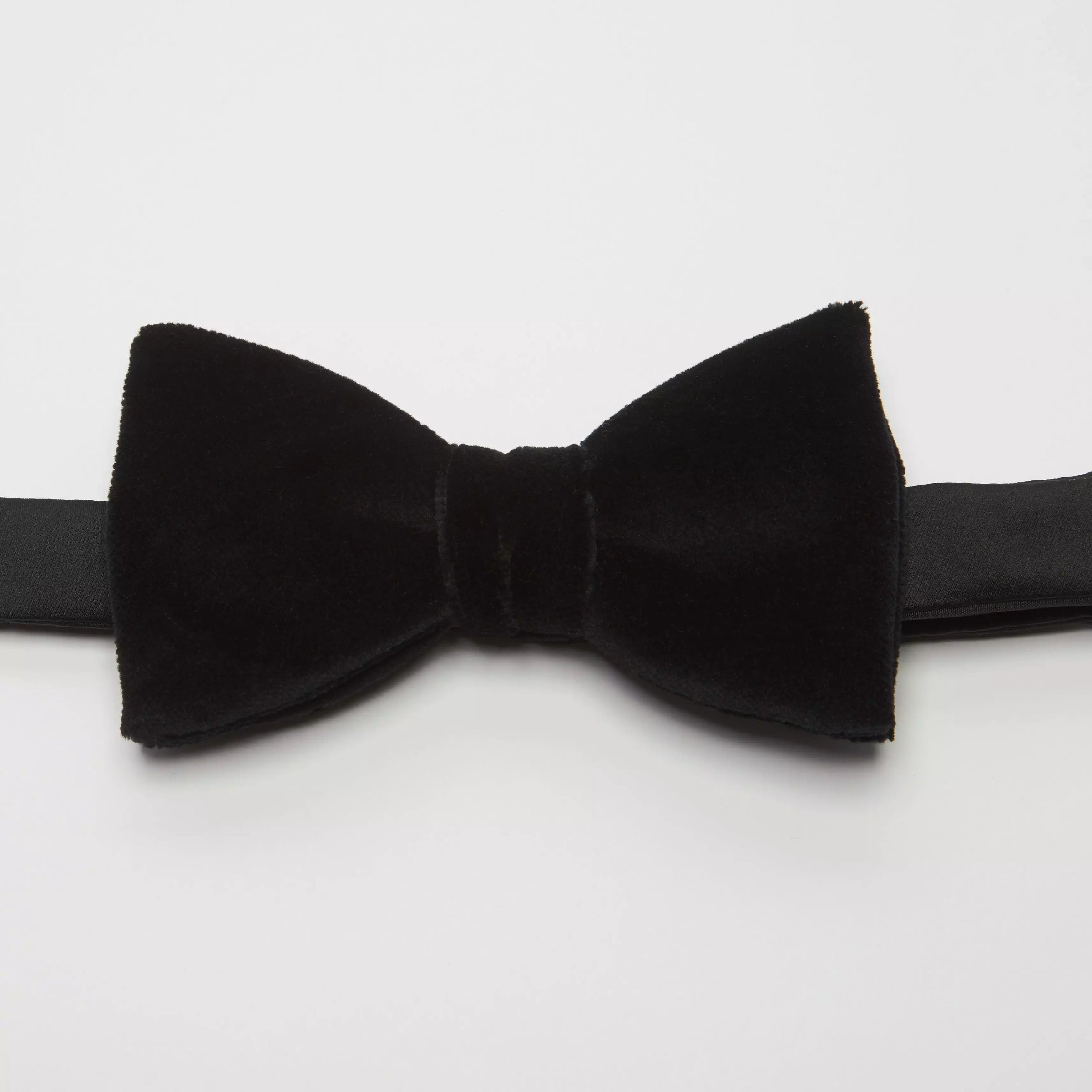 Black Velvet Pre-Tied Bow Tie